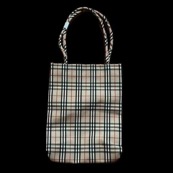 Burberry Vintage Tan Check Shopper Tote Bag. Small. 36x28cm - Brand New - Picture 2 of 10